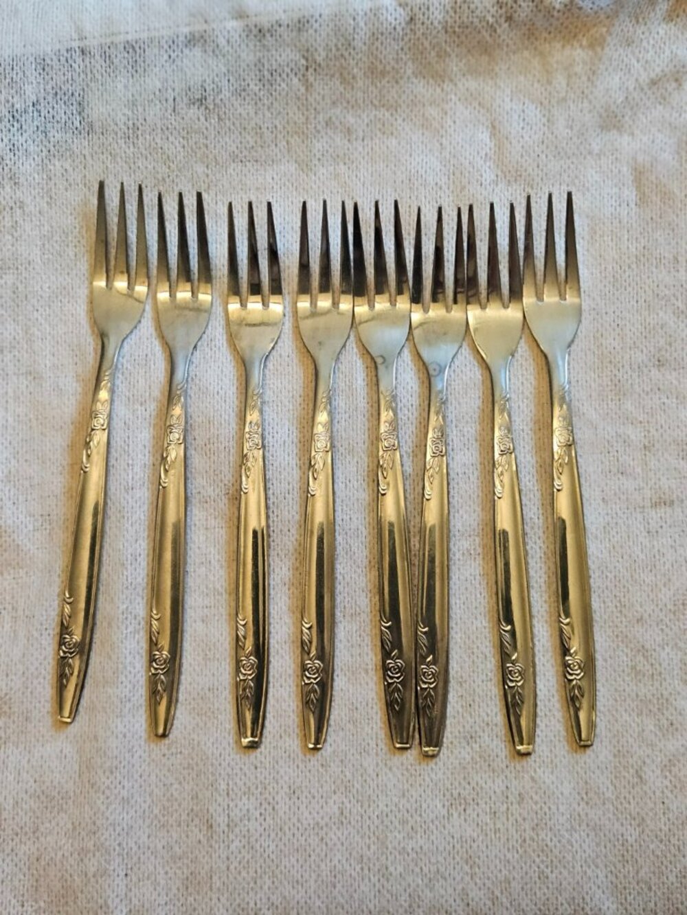 Imperial Stainless Korea Rose Floral Pattern Salad Dessert Forks Lot Of 8 Vintag